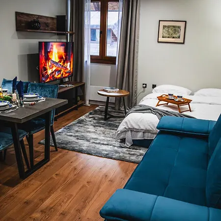 Vujski - Gondola * Brzeće